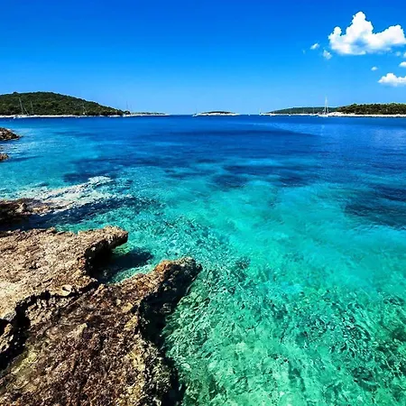 5180a شقة ماسلينيتسا