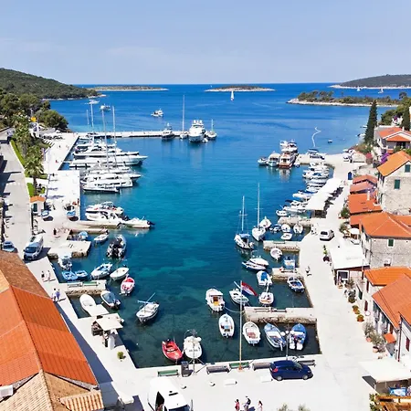 5180a شقة ماسلينيتسا